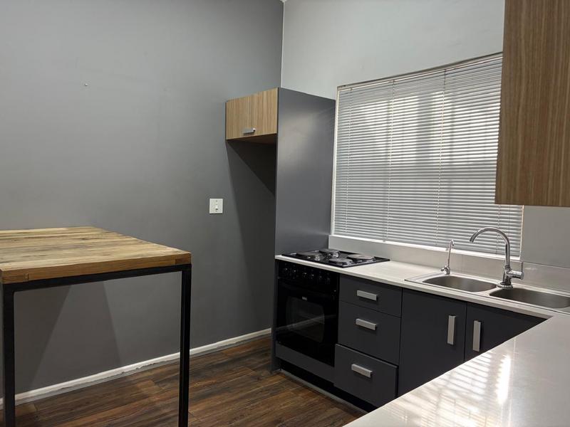 To Let Commercial Property for Rent in Sidwell Eastern Cape